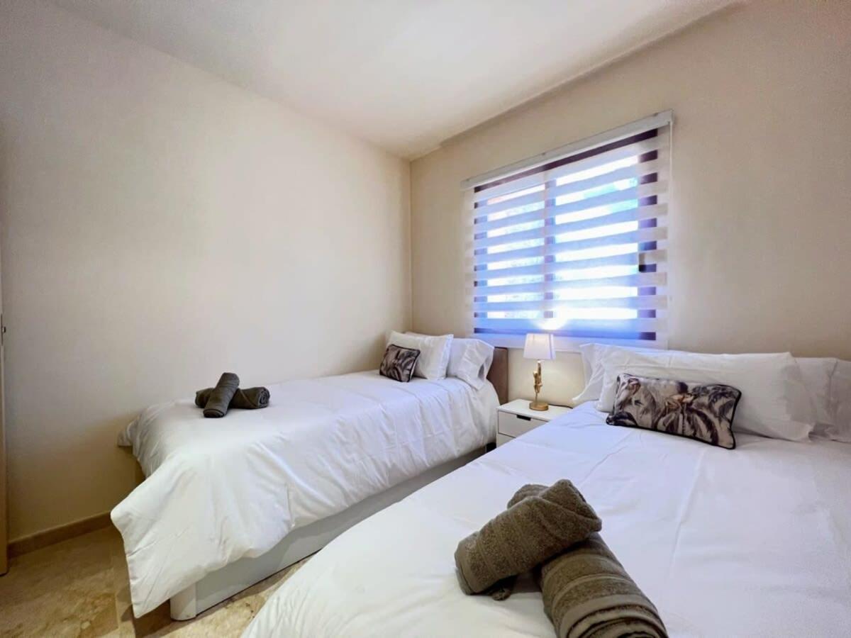 Modern 2 Bedroom Beachside Apartment Nr72 Los Alcázares Dış mekan fotoğraf