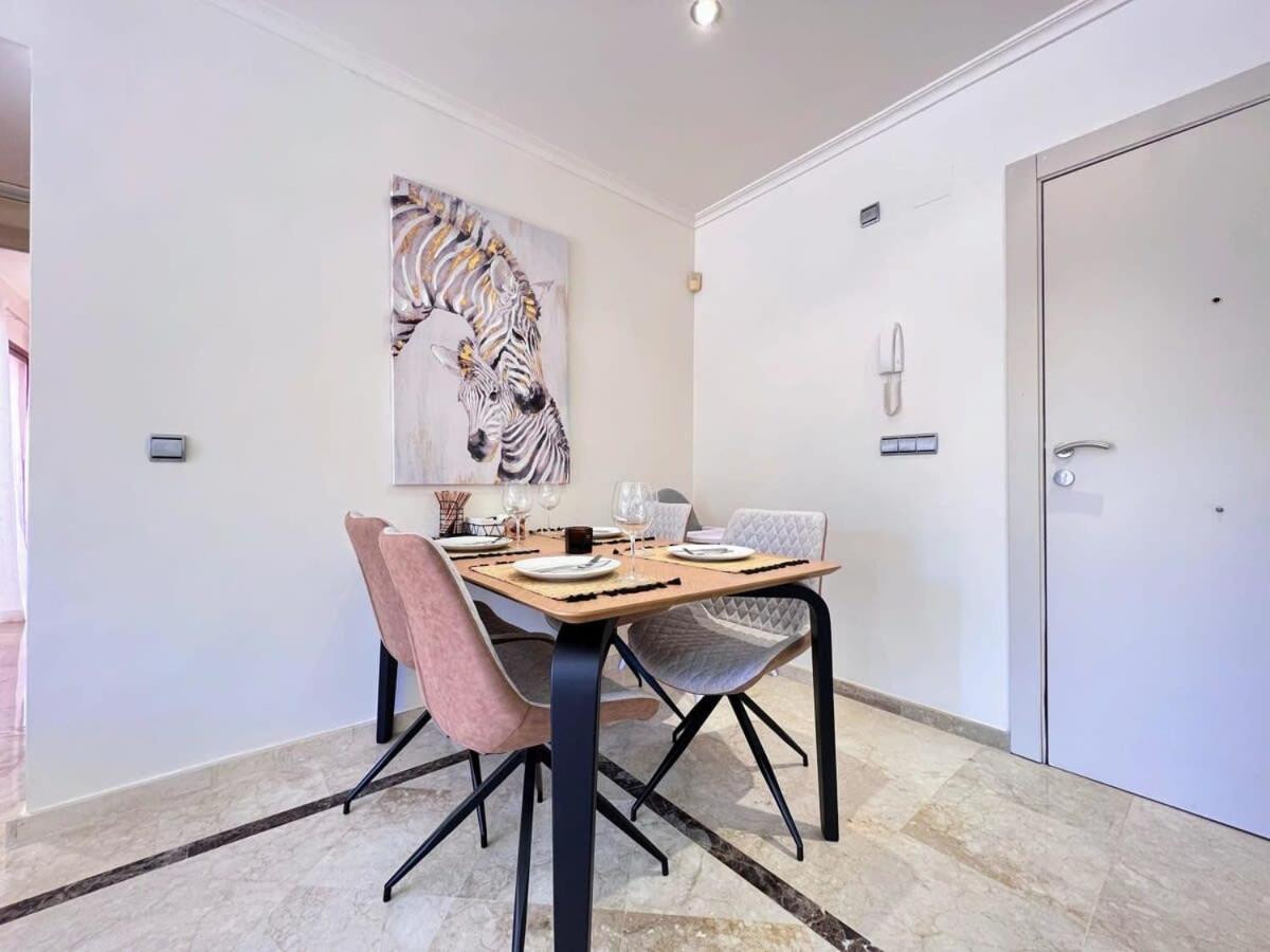 Modern 2 Bedroom Beachside Apartment Nr72 Los Alcázares Dış mekan fotoğraf