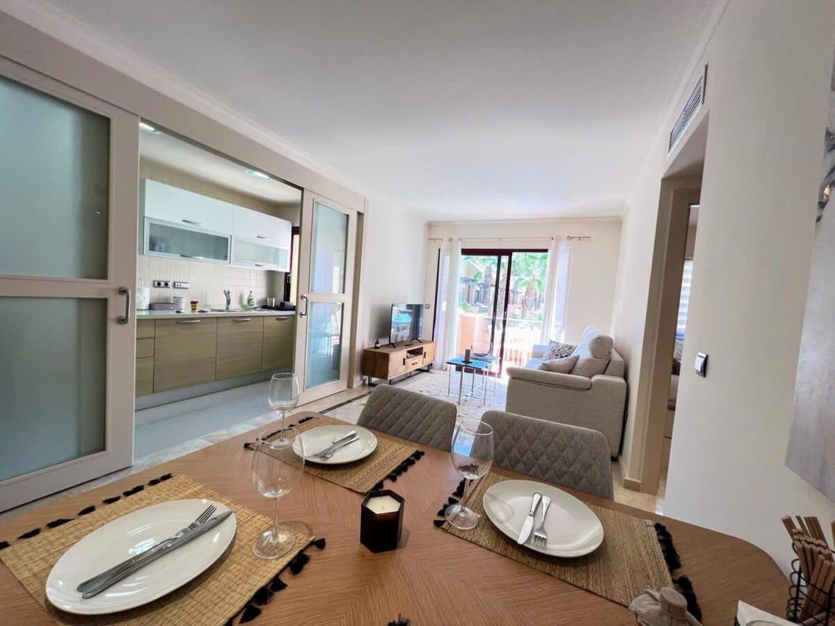 Modern 2 Bedroom Beachside Apartment Nr72 Los Alcázares Dış mekan fotoğraf