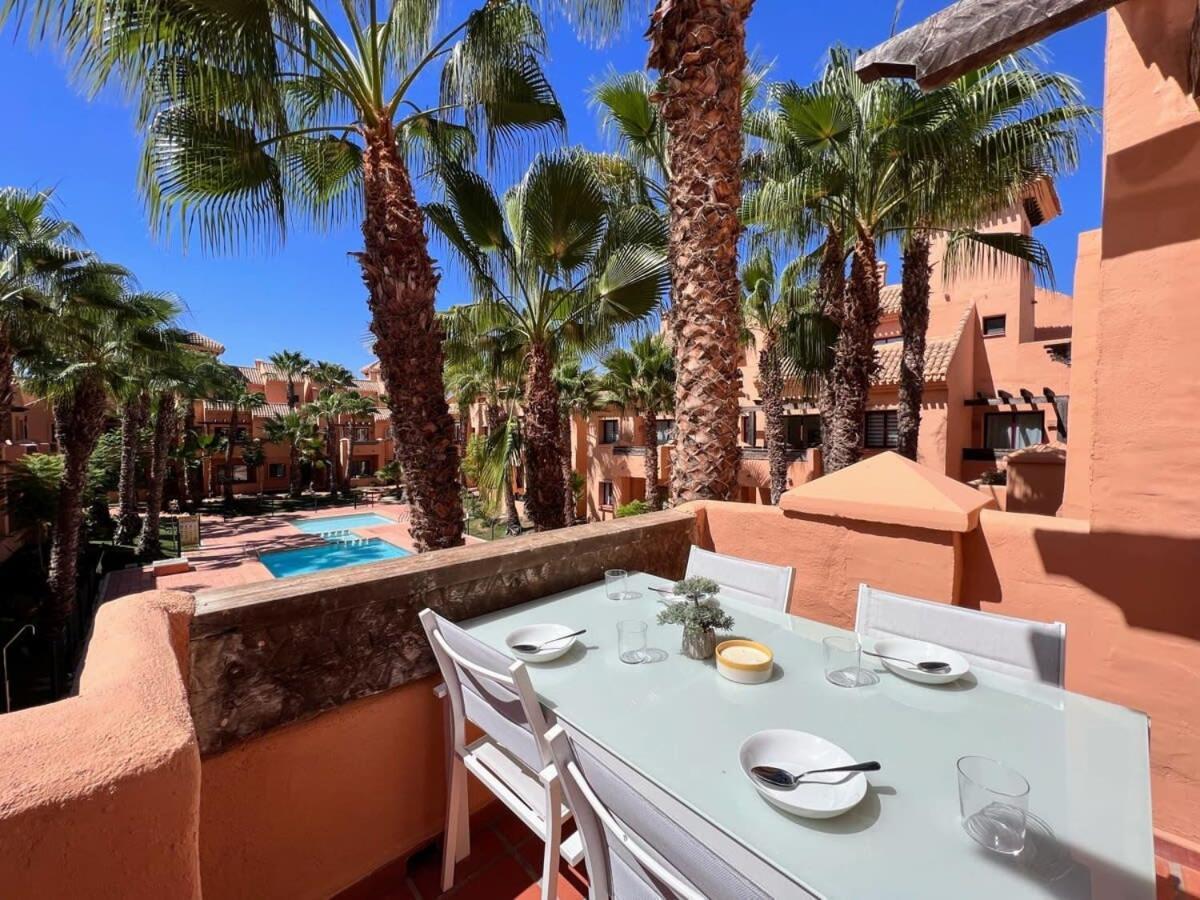Modern 2 Bedroom Beachside Apartment Nr72 Los Alcázares Dış mekan fotoğraf